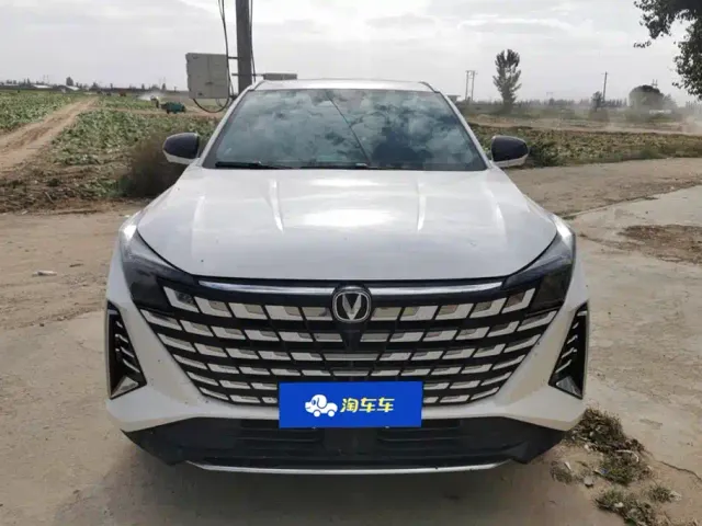 Changan UNI-Z — Фото автомобиля 2