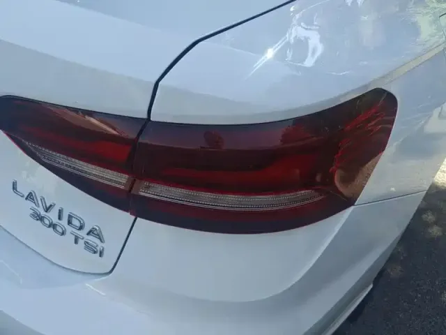 Volkswagen Lavida — Фото автомобиля 5