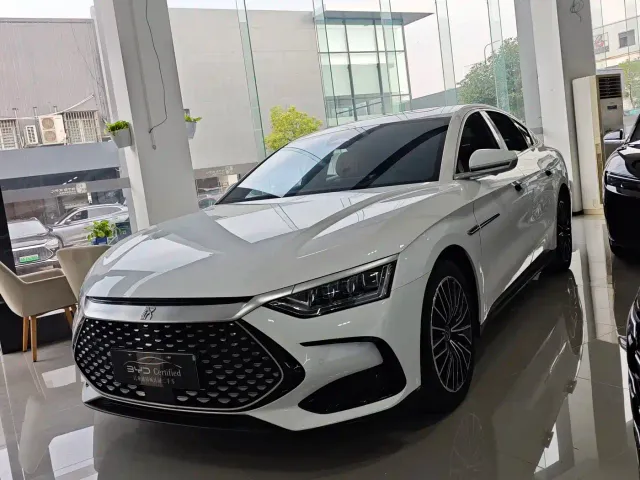 Фотография автомобиля — BYD Han