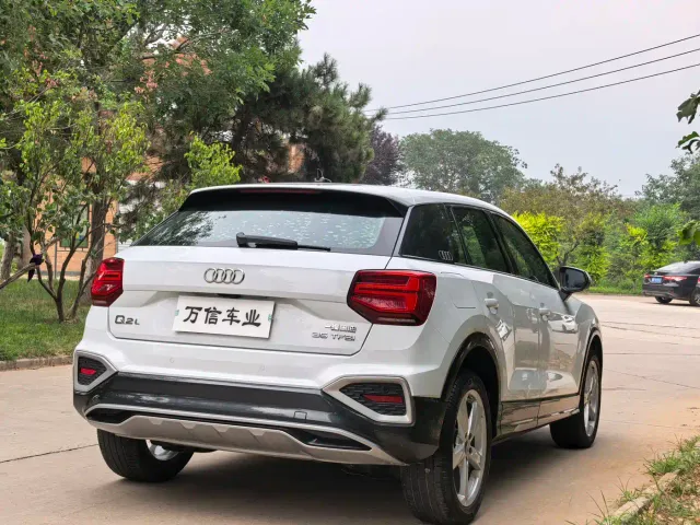 Audi Q2L — Фото автомобиля 6