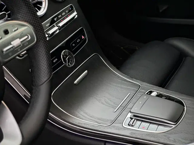 Mercedes-Benz C-Class — Фото автомобиля 16