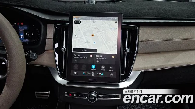 Volvo XC90 Generation 2 — Фото автомобиля 13