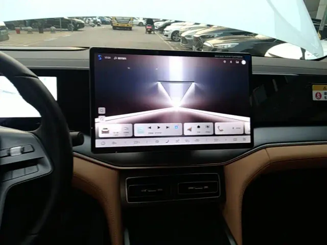 BYD Song L DM-i — Фото автомобиля 12