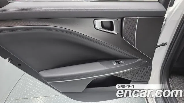 Kia K8 The New K8 2.5 Бензин 2WD — Фото автомобиля 25