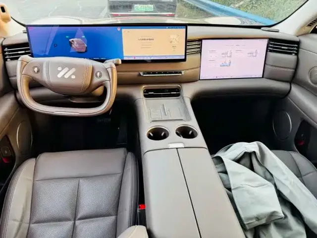 IM Motors LS6 — Фото автомобиля 6