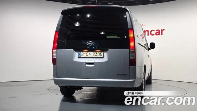 Hyundai Staria — Фото автомобиля 4