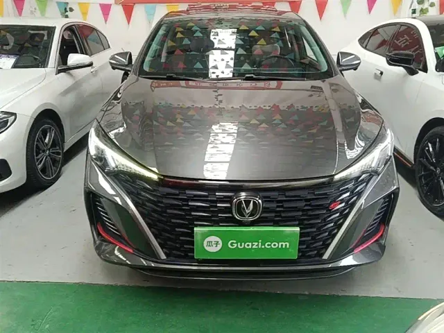 Changan Eado — Фото автомобиля 2
