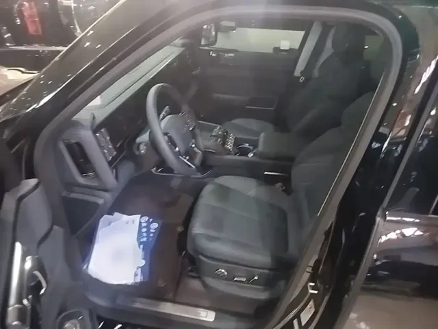 BYD FangChengBao Leopard 5 — Фото автомобиля 15