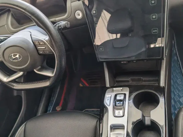 Hyundai Tucson — Фото автомобиля 10