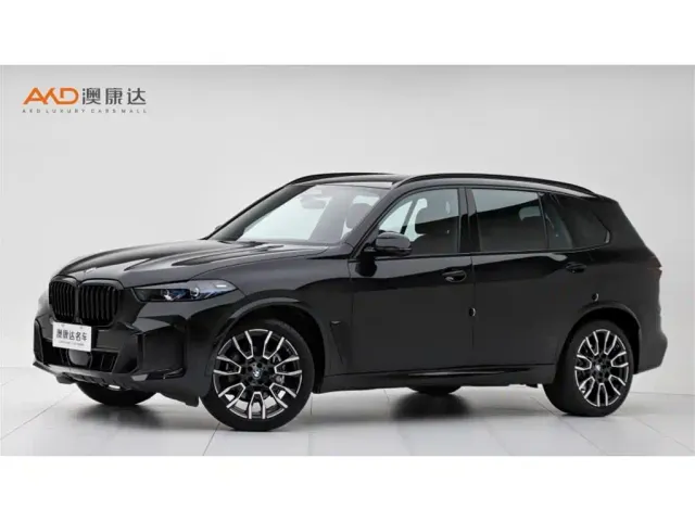 Фотография автомобиля — BMW X5
