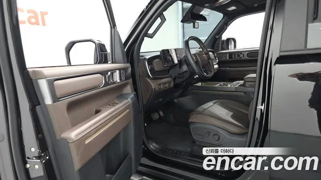 Kia Tasman Tasman 2.5T Бензин 4WD — Фото автомобиля 8