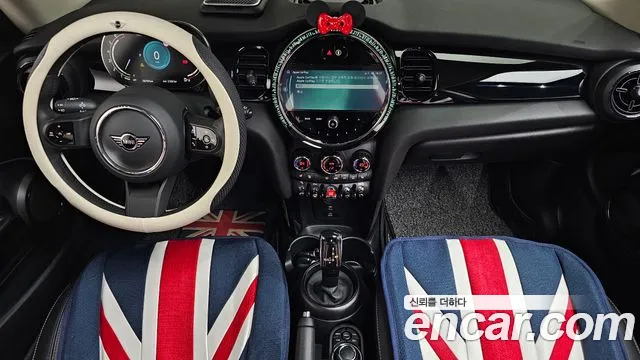 MINI Cooper — Фото автомобиля 7