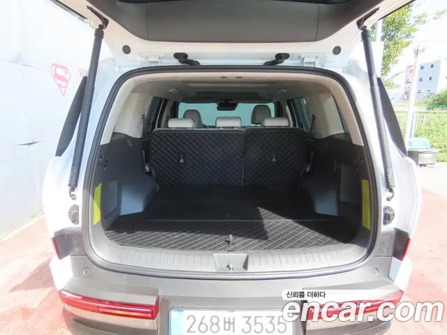 Hyundai Santa Fe MX5 — Фото автомобиля 5