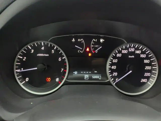 Nissan Sylphy — Фото автомобиля 14