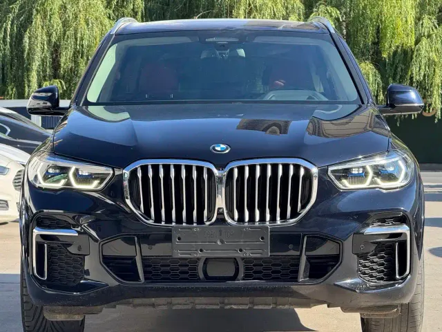 BMW X5 — Фото автомобиля 4