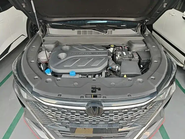 Changan X5 Plus — Фото автомобиля 19