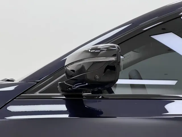 BMW 3 Series — Фото автомобиля 8