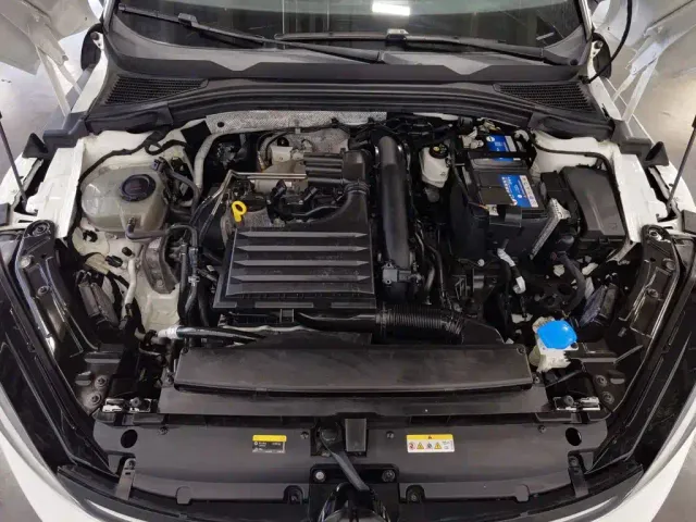 Volkswagen Lamando — Фото автомобиля 6
