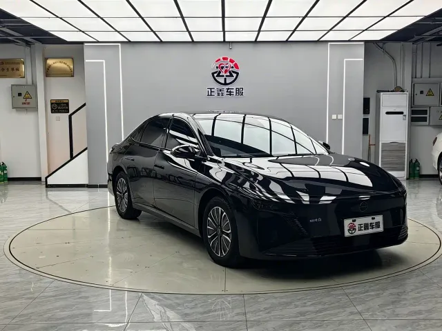 Nissan N6 — Фото автомобиля 3
