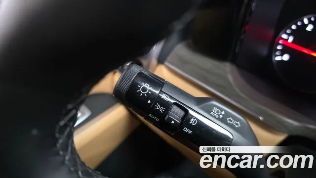 Kia Sorento Sorento 4-е поколение Дизель 2.2 2WD — Фото автомобиля 25