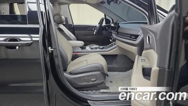 Kia Carnival — Фото автомобиля 16