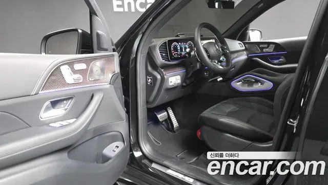 Mercedes-Benz GLS-Class — Фото автомобиля 10