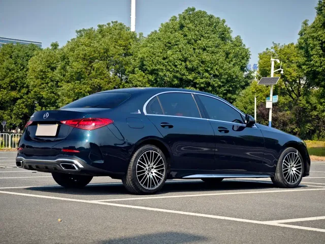 Mercedes-Benz C-Class — Фото автомобиля 5