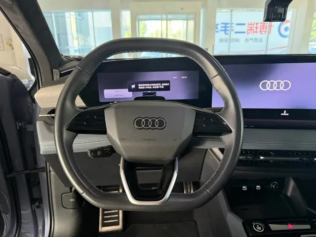 Audi Audi Q6L Sportback e-tron 2025 Pioneer Navigation Edition — Фото автомобиля 11