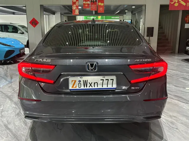 Honda Accord — Фото автомобиля 30