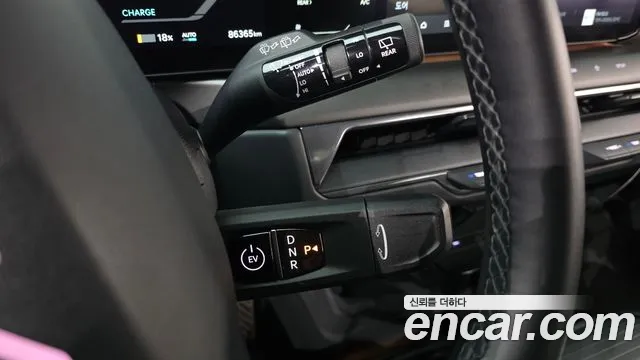 Kia EV9 — Фото автомобиля 9