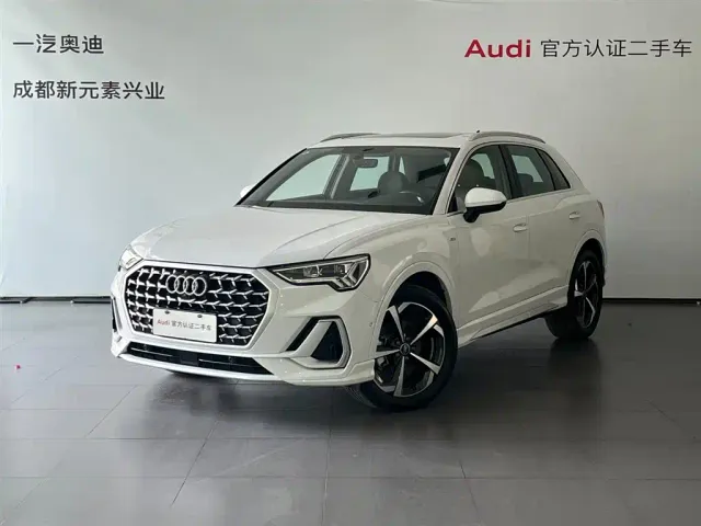 Фотография автомобиля — Audi Q3