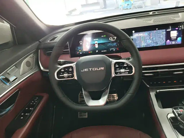 Jetour X70 Plus — Фото автомобиля 10
