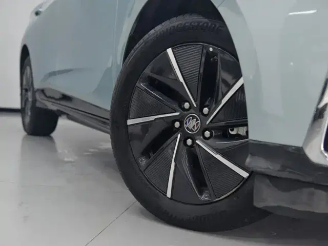 Buick Velite 6 — Фото автомобиля 17
