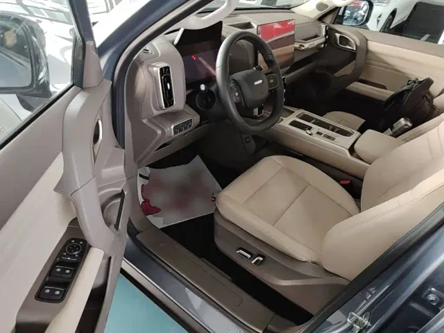 Haval Big Dog — Фото автомобиля 15