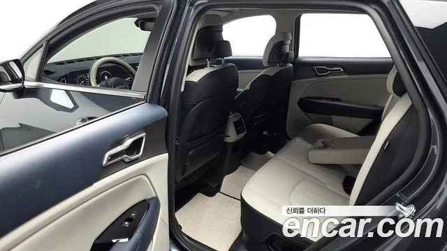 Kia Sportage — Фото автомобиля 12