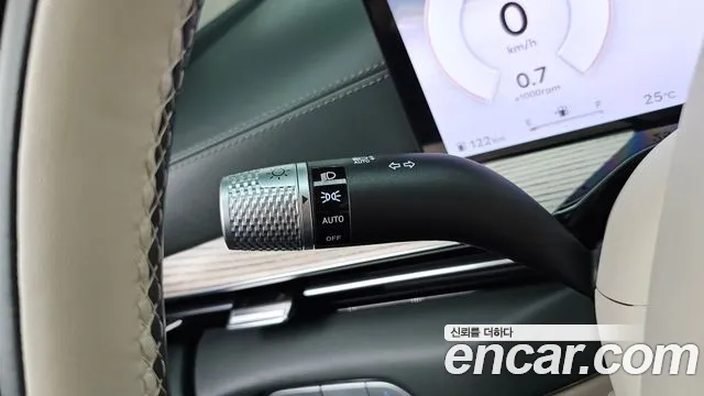 Genesis GV80 — Фото автомобиля 29
