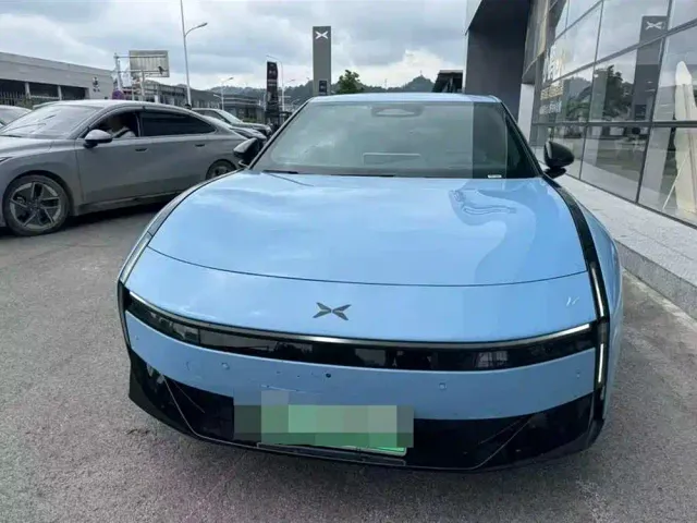 Xpeng P7 — Фото автомобиля 2