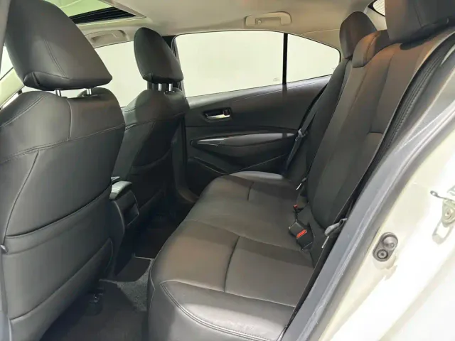 Toyota Corolla — Фото автомобиля 8