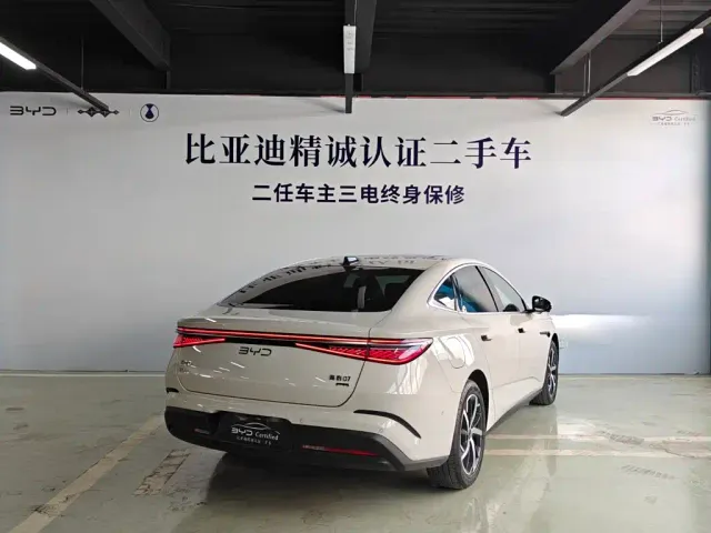 BYD Seal 07 DM-i — Фото автомобиля 4