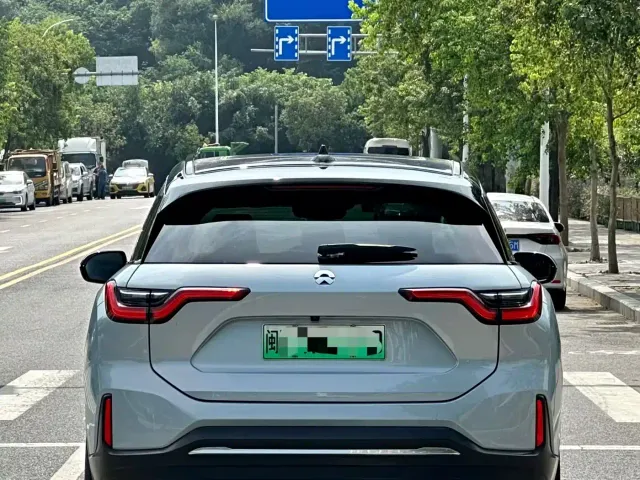 Nio ES6 — Фото автомобиля 5