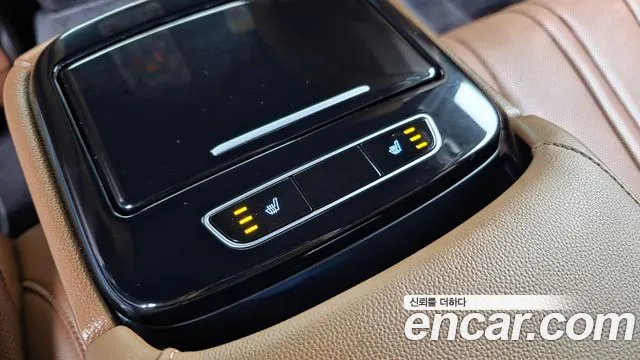 Genesis G80 Бензин 2.5 турбо 2WD — Фото автомобиля 19