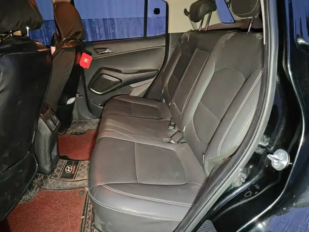 Hyundai Beijing Hyundai ix35 2021 2.0L Automatic 2WD GLS Leading Edition — Фото автомобиля 12