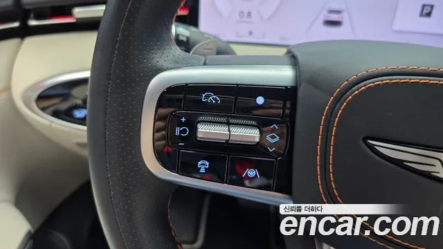 Genesis GV70 — Фото автомобиля 30