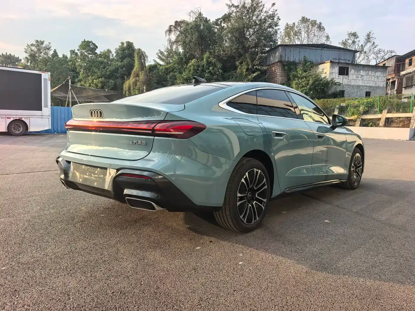 Audi Audi A5L Sportback 2025 Model 2.0T Luxury — Фото автомобиля 13