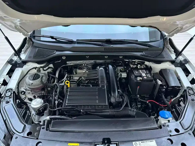 Volkswagen Passat — Фото автомобиля 9