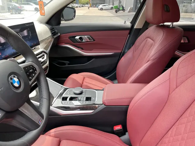 BMW 3 Series — Фото автомобиля 6