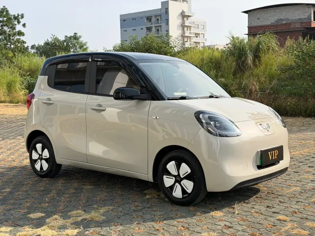 Wuling Hongguang Mini EV — Фото автомобиля 3