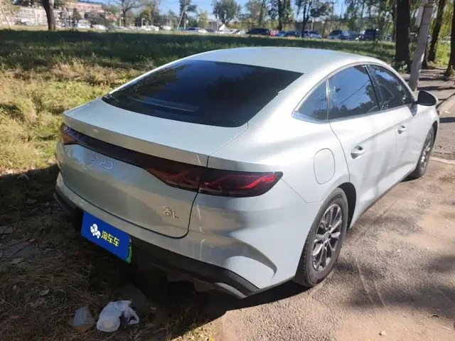 BYD Qin L — Фото автомобиля 3
