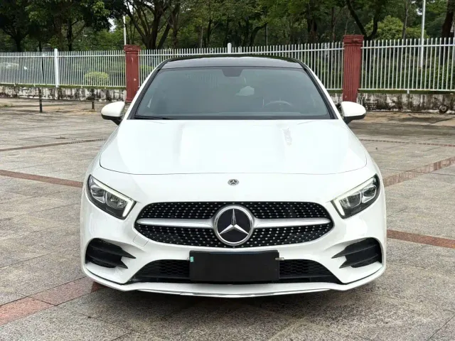 Mercedes-Benz A-Class — Фото автомобиля 2