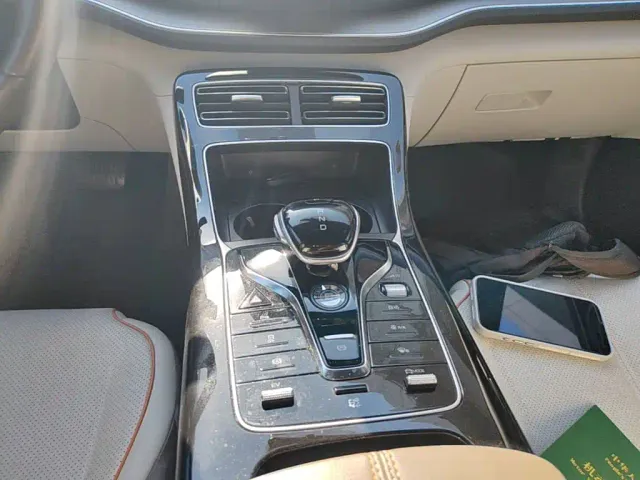 BYD Qin PLUS — Фото автомобиля 12